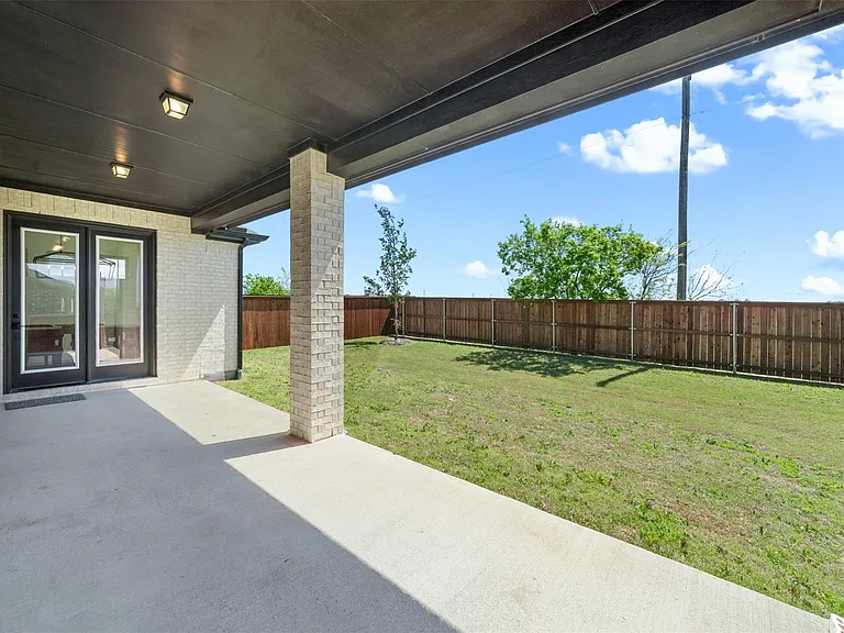 120 Tornillo Dr — Photo 38