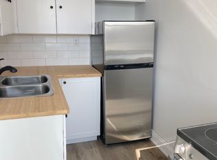 74 Hanna St W UNIT 10, Windsor, ON N8X 1C8