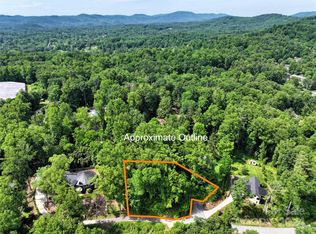 6R Laurel Spring Ln, Hendersonville, NC 28739