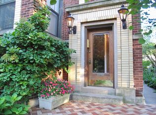 734 Mulford St #GARDEN, Evanston, IL 60202