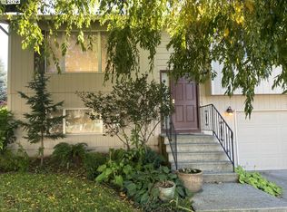 4034 NW 3rd St, Gresham, OR 97030