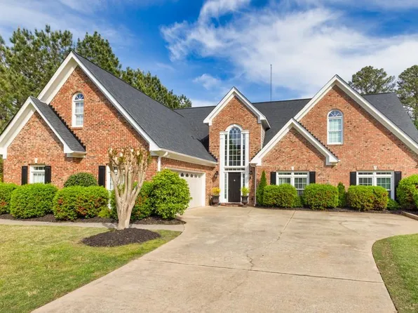 3541 Haddon Hall Dr, Buford, GA 30519