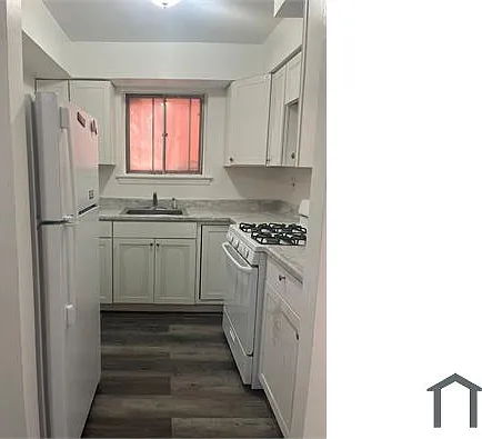 2 bed, $2,885 — Photo 4