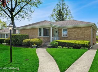 5035 Jerome Ave, Skokie, IL 60077