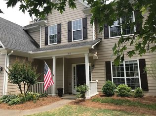 3513 Cascade Ive Dr, Buford, GA 30519