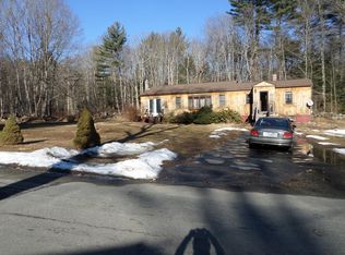 31 Turnpike Rd, Ashburnham, MA 01430