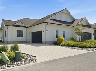 5836 N Glenpoint Dr, Tooele, UT 84074