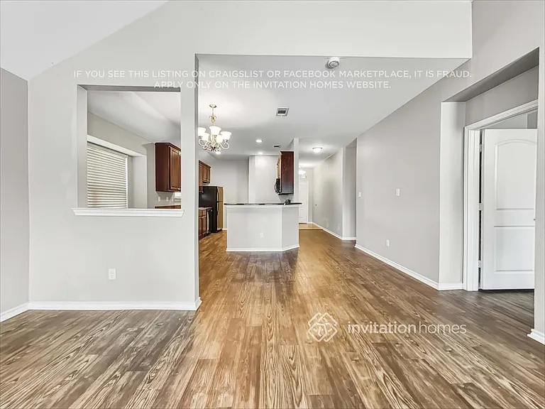 413 Windridge Dr — Photo 5