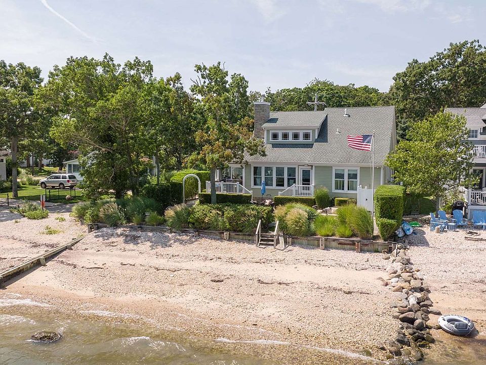 4295 Bay Shore Road, Greenport, NY 11944 Zillow