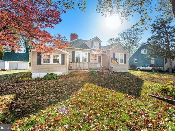505 Mayfair St, Vineland, NJ 08360