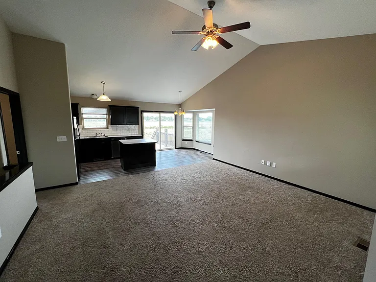 2110 E Village Estates Dr #2110 — Photo 3