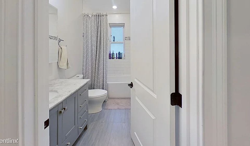 landlord_unit_photo_56728813_11