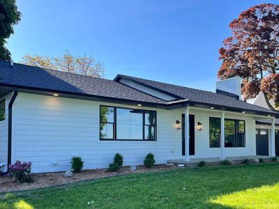 13728 Peninsula Dr, Traverse City, MI, 49686