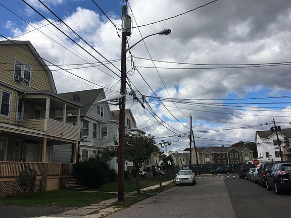 4th image of 25 Elmwood Pl
