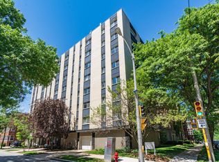 Coronet, Milwaukee, WI 53202
