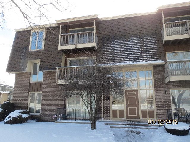 1st image of 5721 W 103rd St APT 201