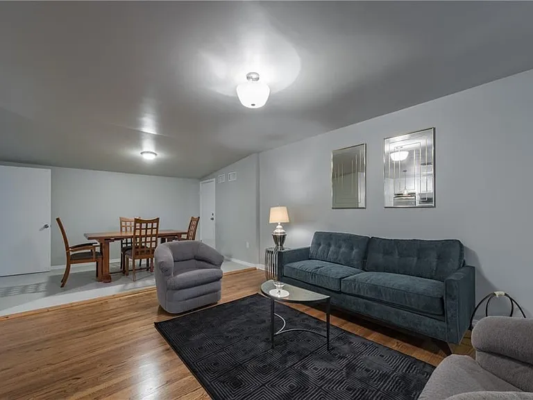 4713 N Harvey Pkwy — Photo 10