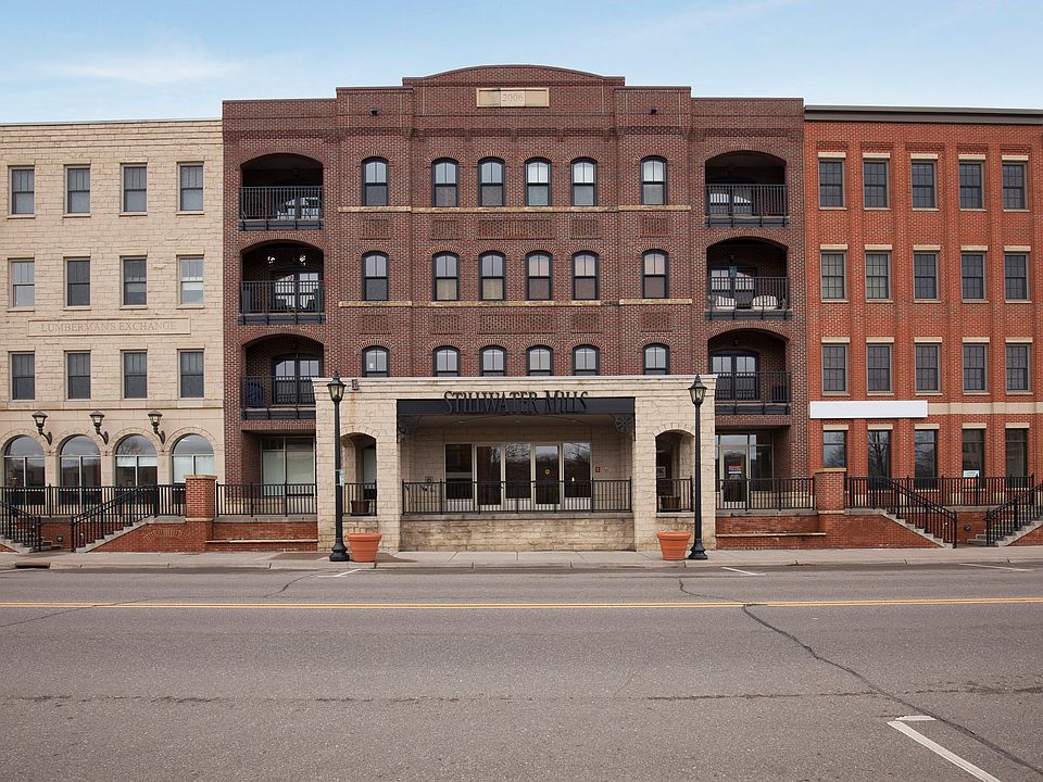 1st image of 350 Main St N Unit 342