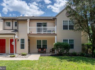 31 Crestmont Dr, Mantua, NJ 08051