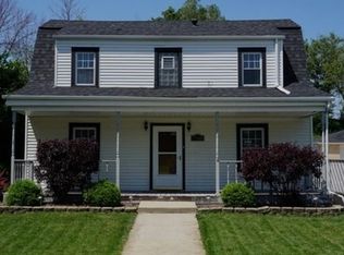 7140 W 96th St, Oak Lawn, IL