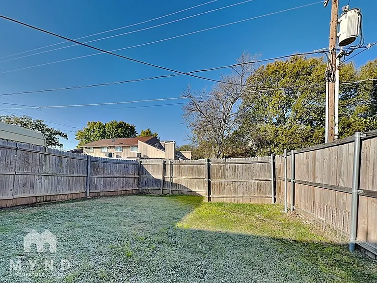11809 Garden Terrace Dr — Photo 17