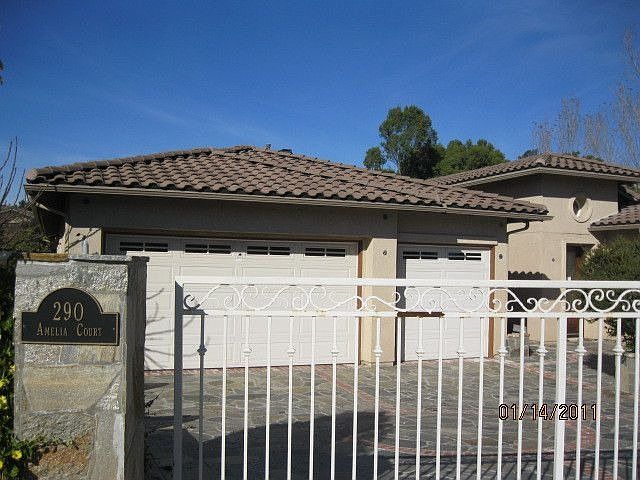 2nd image of 290 Amelia Ct