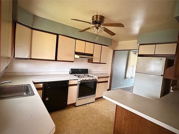 4th image of 864 Lindsay Ave