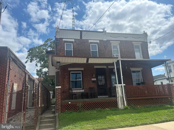5727 Tulip St, Philadelphia, PA 19135
