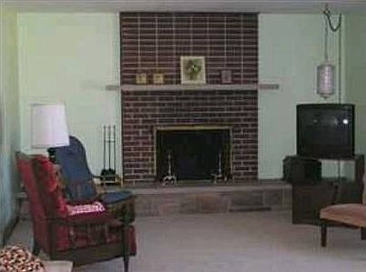 Fireplace in Living room