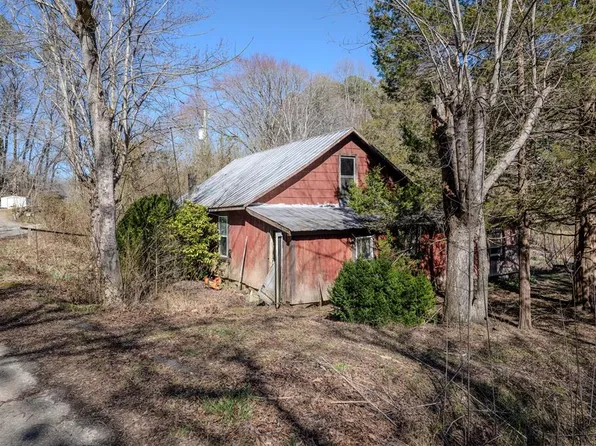 204 Moore Rd, Murphy, NC 28906