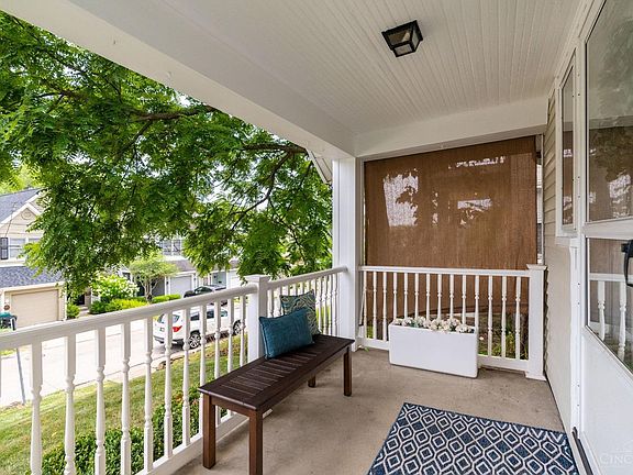 2nd image of 527 Missouri Ave