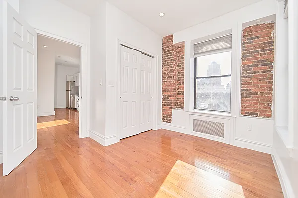 Rented by Triplemint | media 9