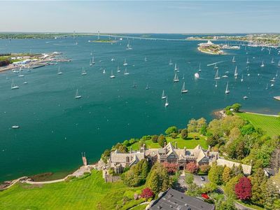 111 Harrison Ave #M9, Newport, RI, 02840