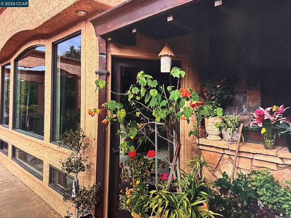 1st image of 490 Saint Marys Rd
