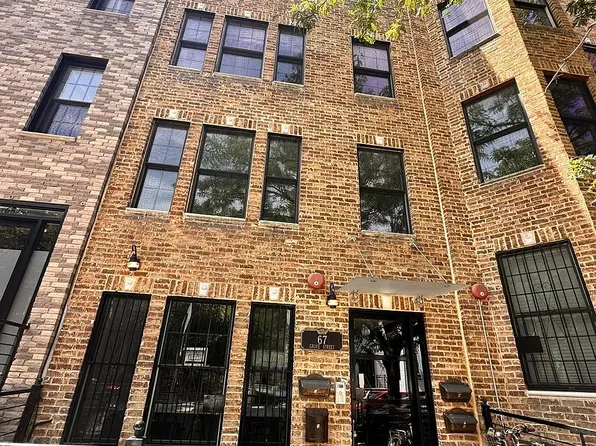 67 Grove St #2A, Brooklyn, NY 11221