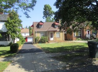 3703 Bainbridge Rd, Cleveland Heights, OH 44118