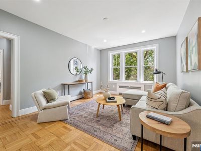 340 Fairmount Ave APT 209, Jersey City, NJ, 07306