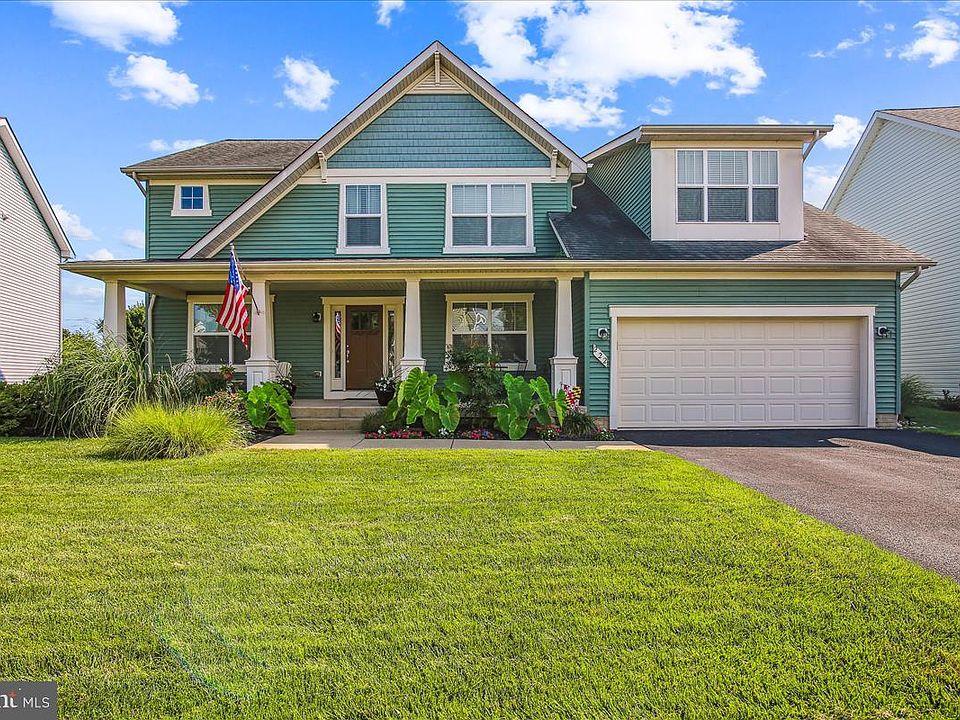 1st image of 222 John Patrick Dr