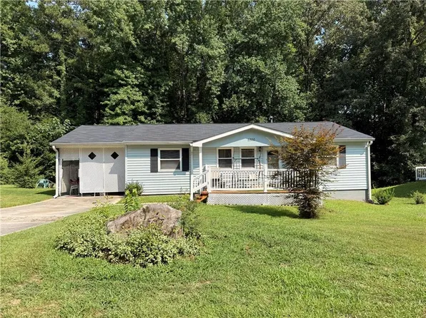 5300 Cedar Rock Dr, Lithonia, GA 30038