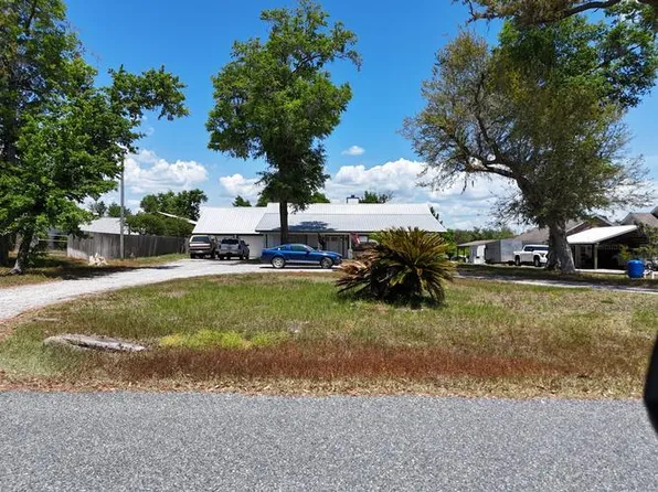 9206 Cherokee St, Youngstown, FL 32466