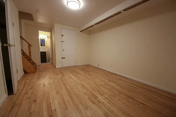 Rented by Guidance Realty Corp. | media 7