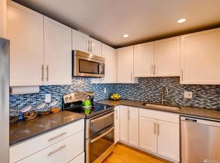 1420 Bellevue Way SE APT 4, Bellevue, WA 98004