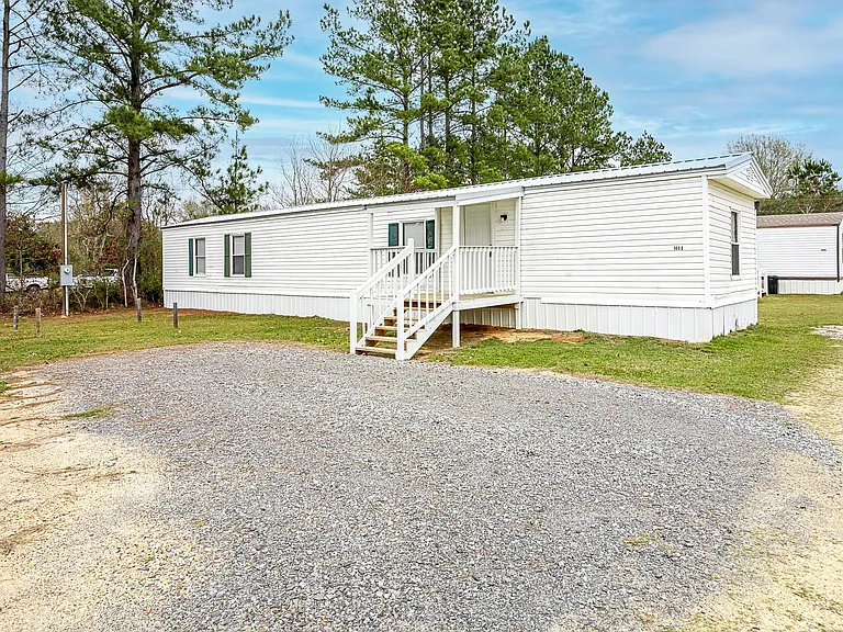 144 Katie Eubanks Rd — Photo 1