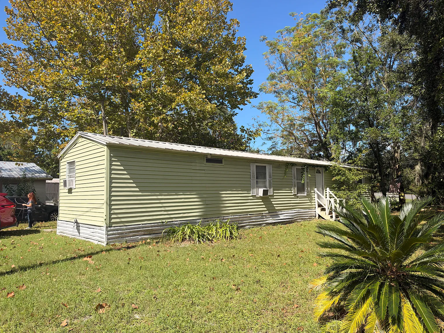 2 bed, $1,300 — Photo 1