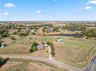 4715 Matt Dr NE, Piedmont, OK 73078