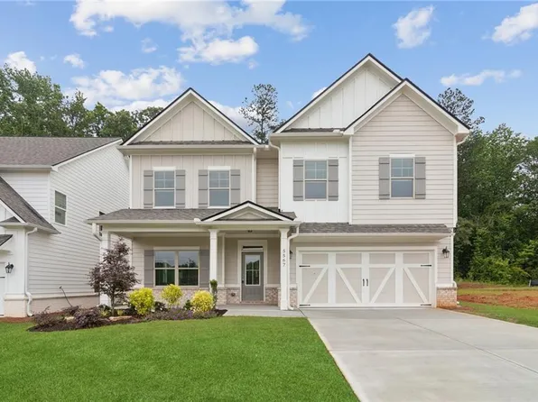 5574 Overview Dr, Flowery Branch, GA 30542