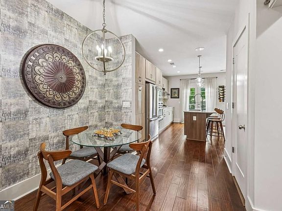 2nd image of 307 Canton Way