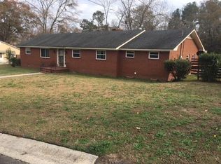 7359 Brooks Dr, Macon, GA 31216