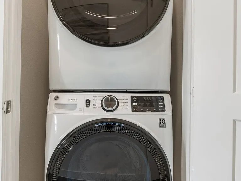 Washer/Dryer