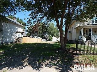 424 E 15th St, Davenport, IA